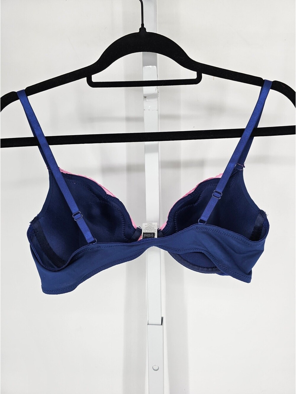 Vintage Rampage Intimates Womens Sz 36B Front Clasp T Shirt Bra Navy & Pink Lace - Picture 4 of 6